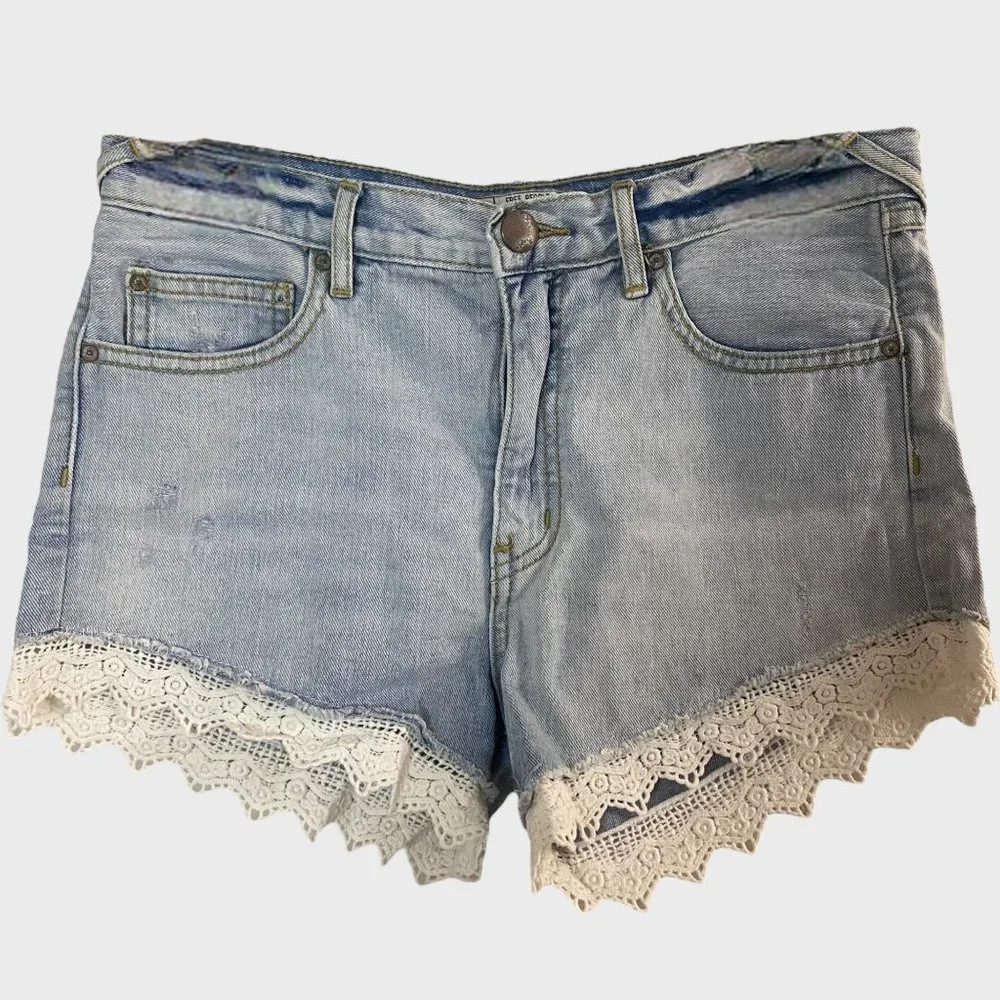 Free People Good Vibes Lace Hem Denim Shorts Womens 27 Blue Light Wash Crochet